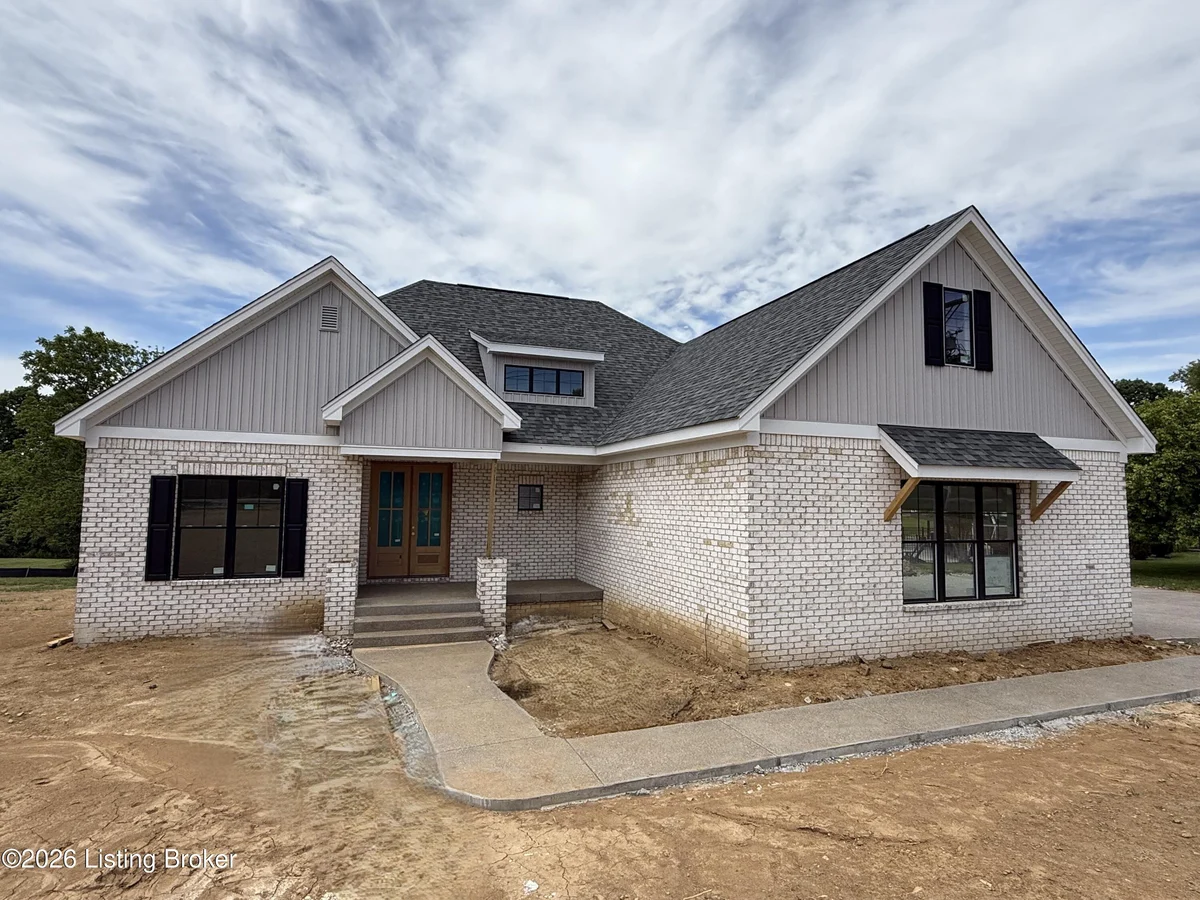 91 Commonwealth Ct - Main photo