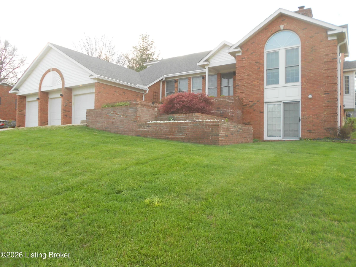 123 Westwind Trail - Main photo