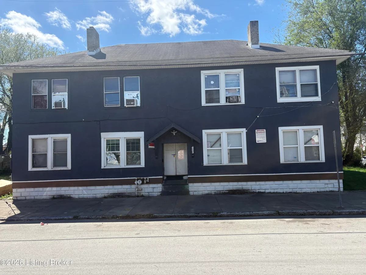 401 Marret Ave - Main photo