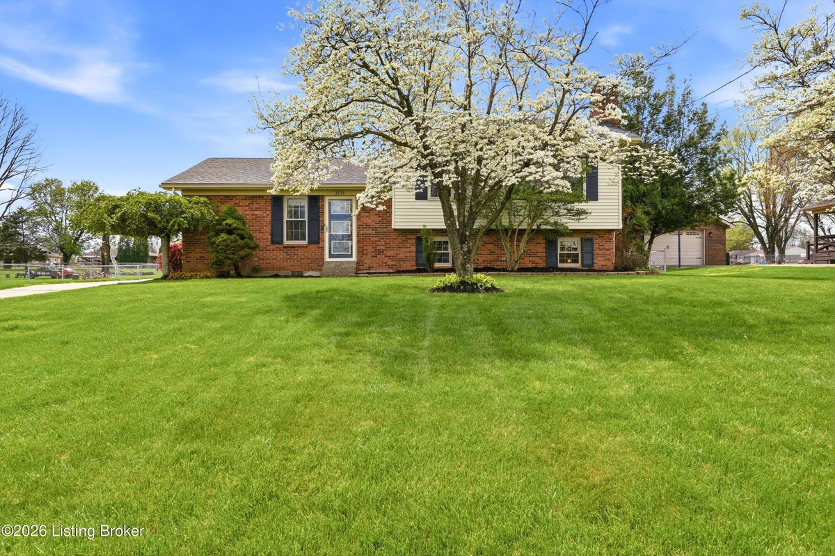 3936 Scenic Trail - Main photo