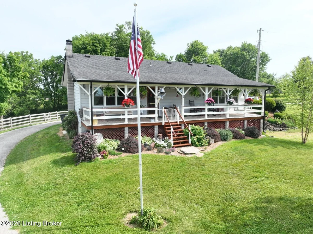 96 Shields Ln - Main photo