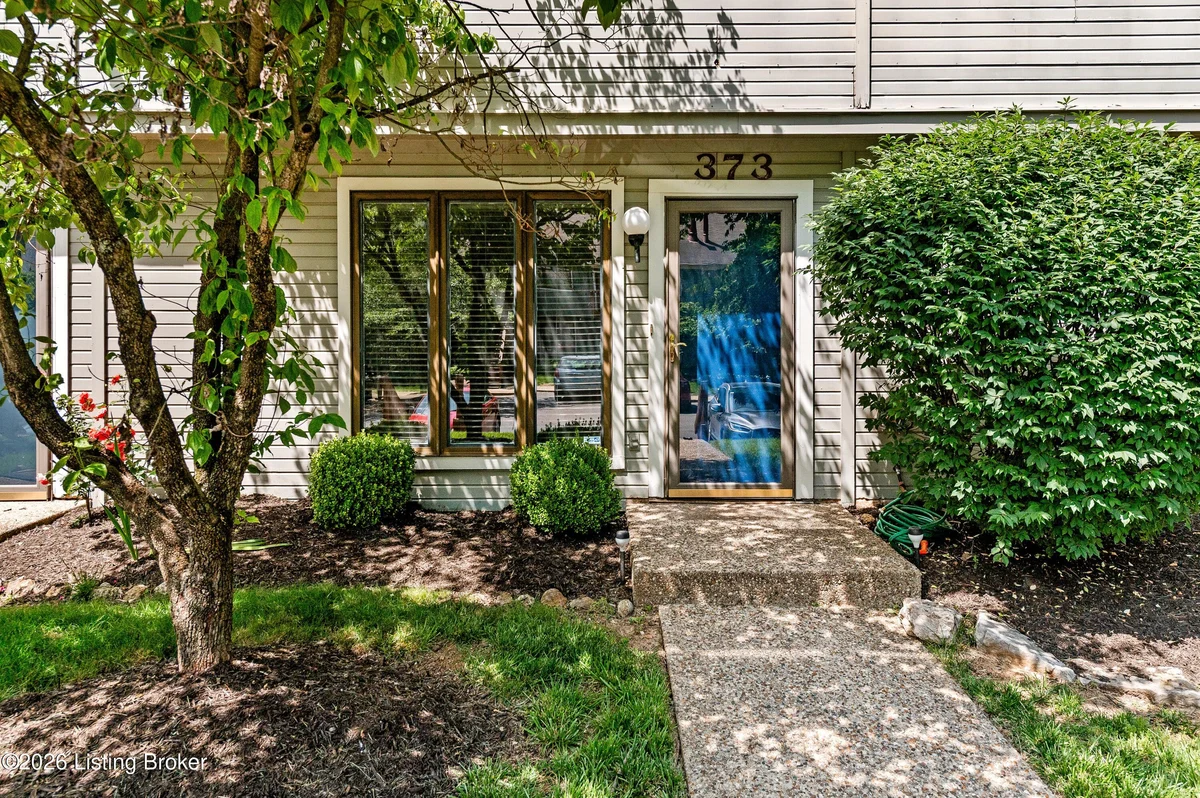373 Crescent Spring Dr 373 - Main photo