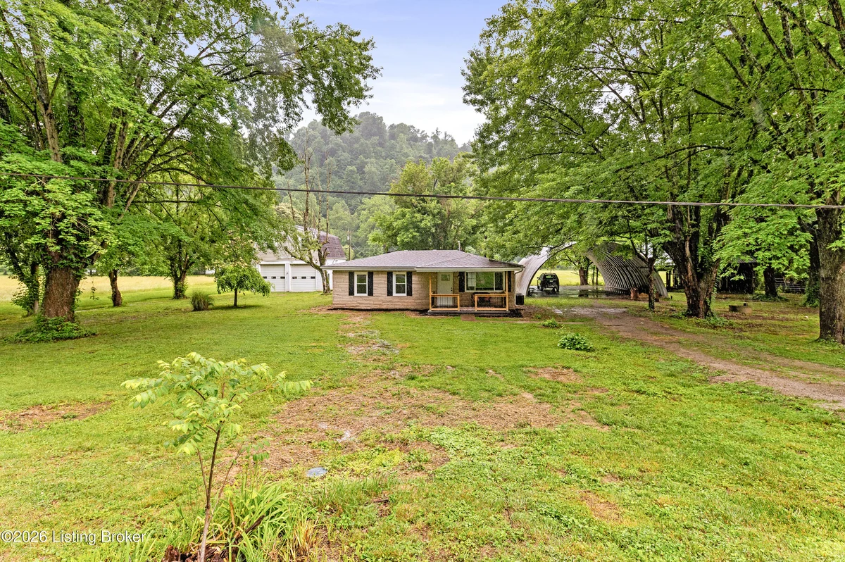 1829 Martin Hill Rd - Main photo