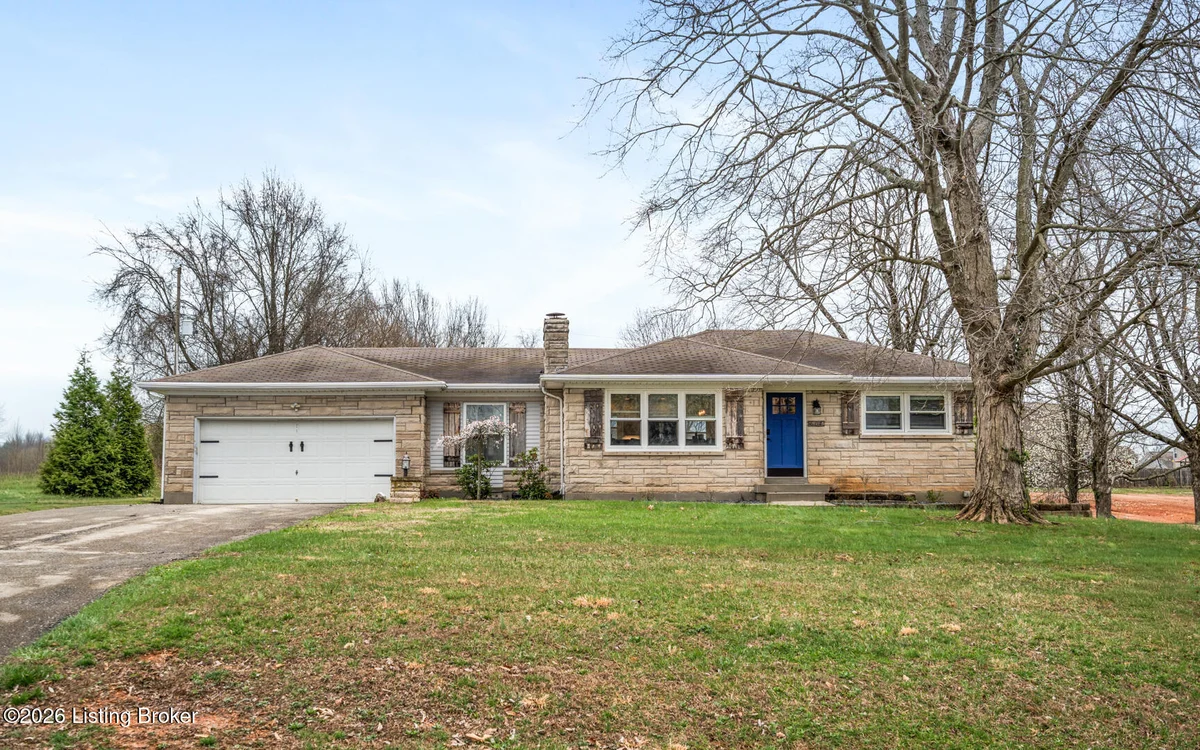 607 Christman Ln - Main photo