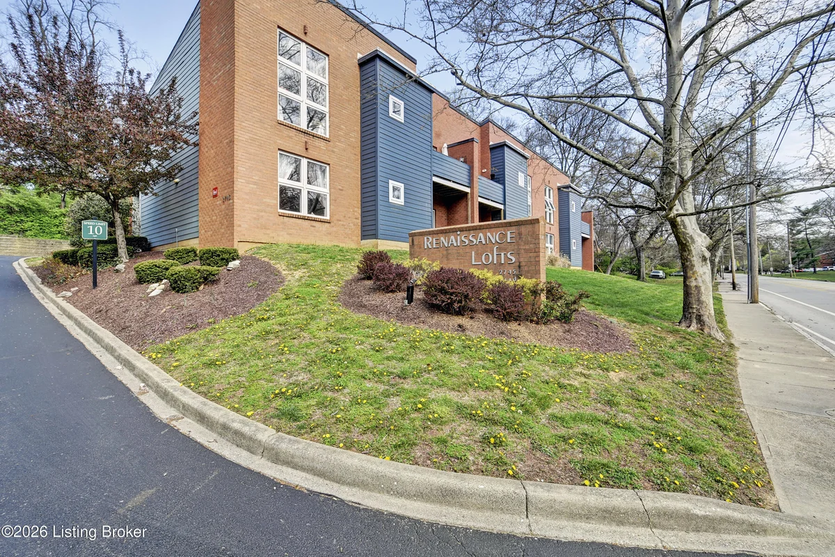 2745 Grinstead Dr 208 - Main photo