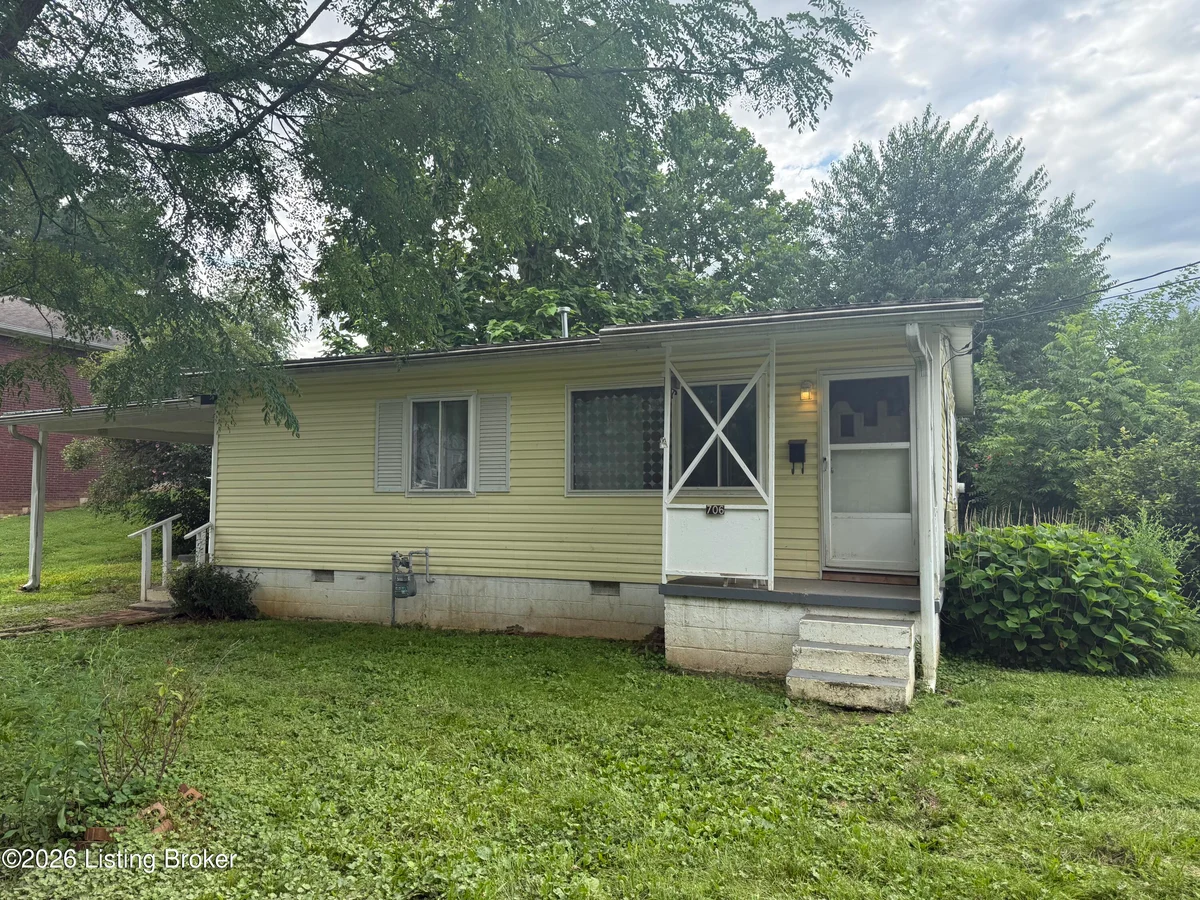 706 Bland St - Main photo
