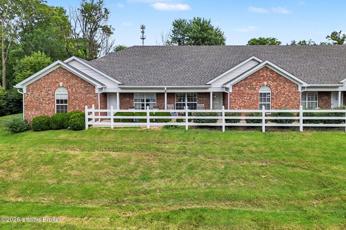 8537 Applegate Village Dr - Main photo