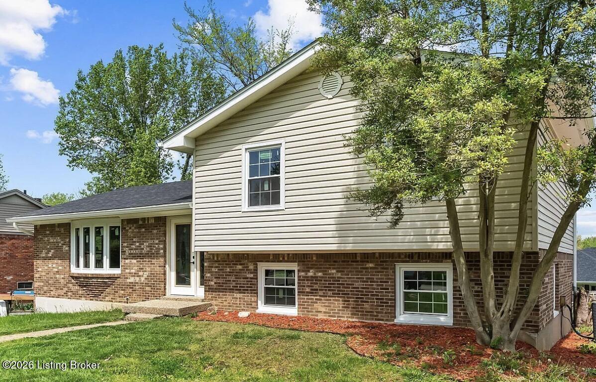 1415 Cedarbrook Rd - Main photo